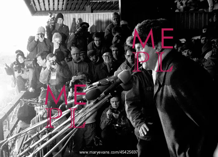 : Milos Zeman - demonstration - Letna - speech - address : Milos Zeman - demonstration - Letna - speech - address