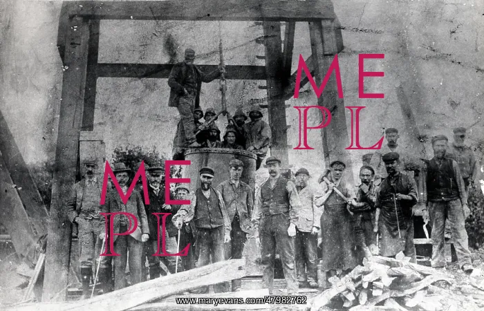 : Miners and owner, Hook Colliery, Pembrokeshire, South Wales : Miners and owner, Hook Colliery, Pembrokeshire, South Wales