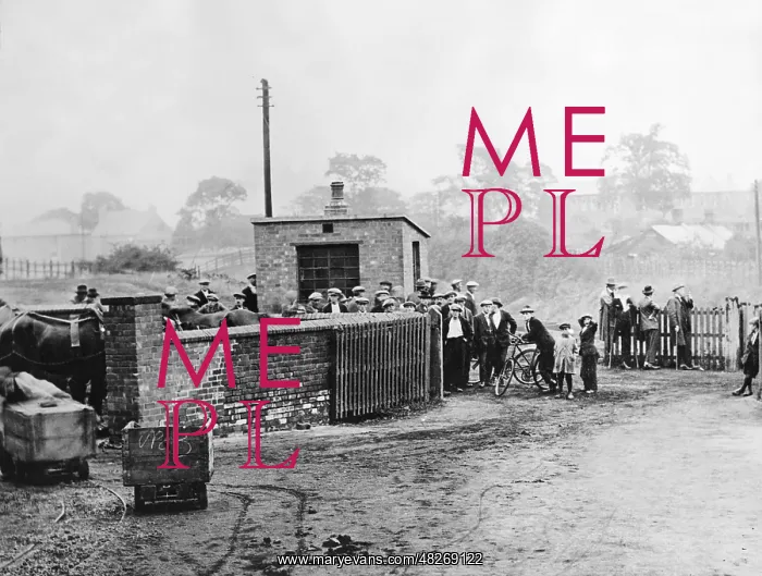 : Miners strike in Ilkeston, 1926 : Miners strike in Ilkeston, 1926