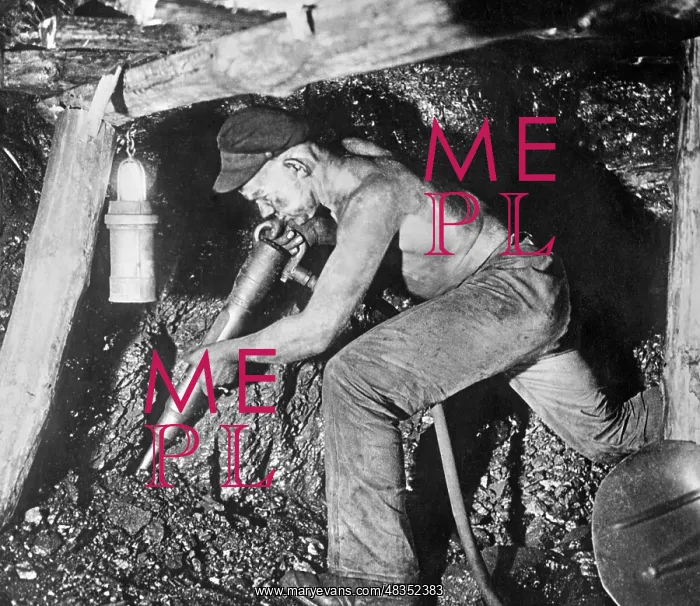 : Miners underground, 1939 : Miners underground, 1939