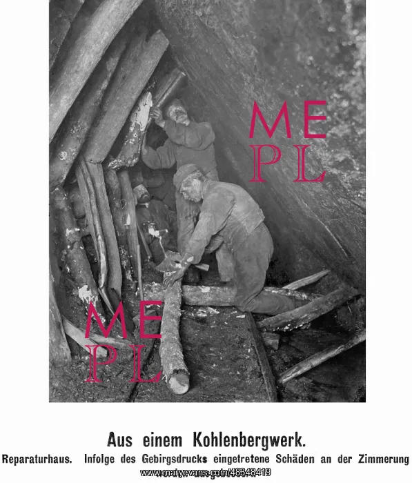 : Miners at work underground, 1909 : Miners at work underground, 1909