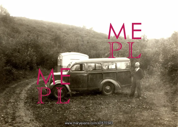 : Mini-van and caravan, 1930s : Mini-van and caravan, 1930s