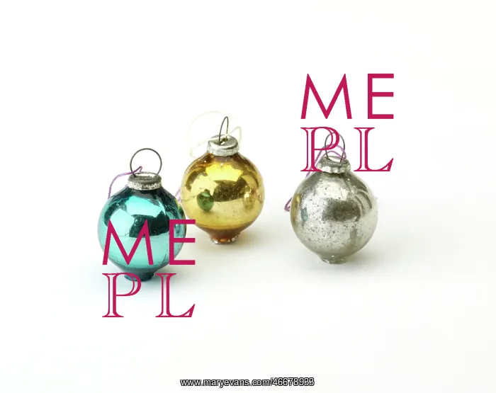 : Miniature Christmas baubles : Miniature Christmas baubles