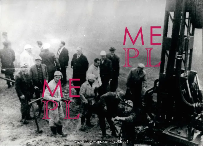 : Mining disaster at Niedersachsen, West Germany : Mining disaster at Niedersachsen, West Germany