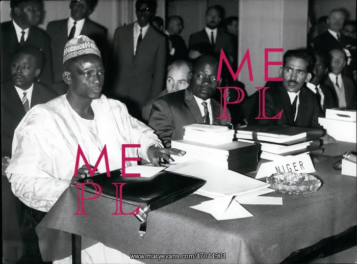  : Ministers of Francophone African States, Paris