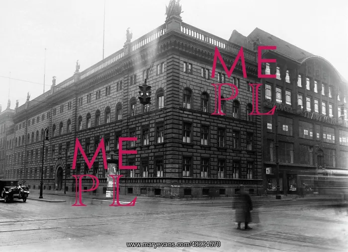 : The Ministry of War in the Wilhelmstrasse Berlin, approx : The Ministry of War in the Wilhelmstrasse Berlin, approx
