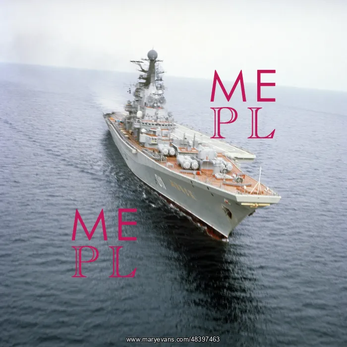 : Minsk Soviet aircraft carrier, 1982 : Minsk Soviet aircraft carrier, 1982
