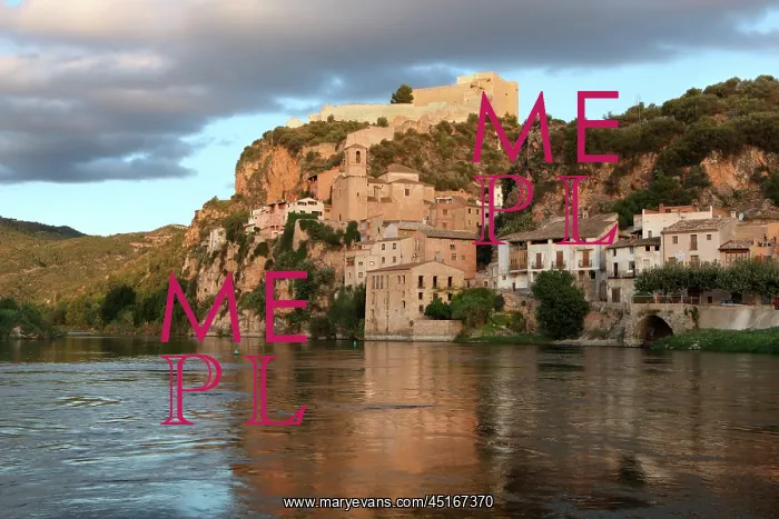 : Miravet, Ribera d'Ebre, Tarragona, Spain : Miravet, Ribera d'Ebre, Tarragona, Spain