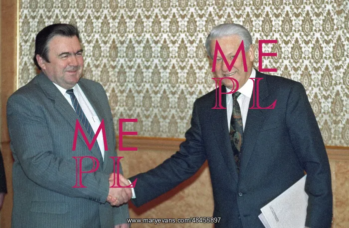 : Mircea Snegur on visit to RSFSR, 1991 : Mircea Snegur on visit to RSFSR, 1991