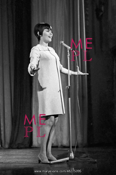 : Mireille Mathie, 1967 : Mireille Mathie, 1967