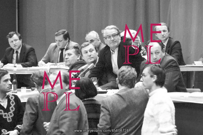 : Miroslav Stepan, Communist party - session - Prague : Miroslav Stepan, Communist party - session - Prague