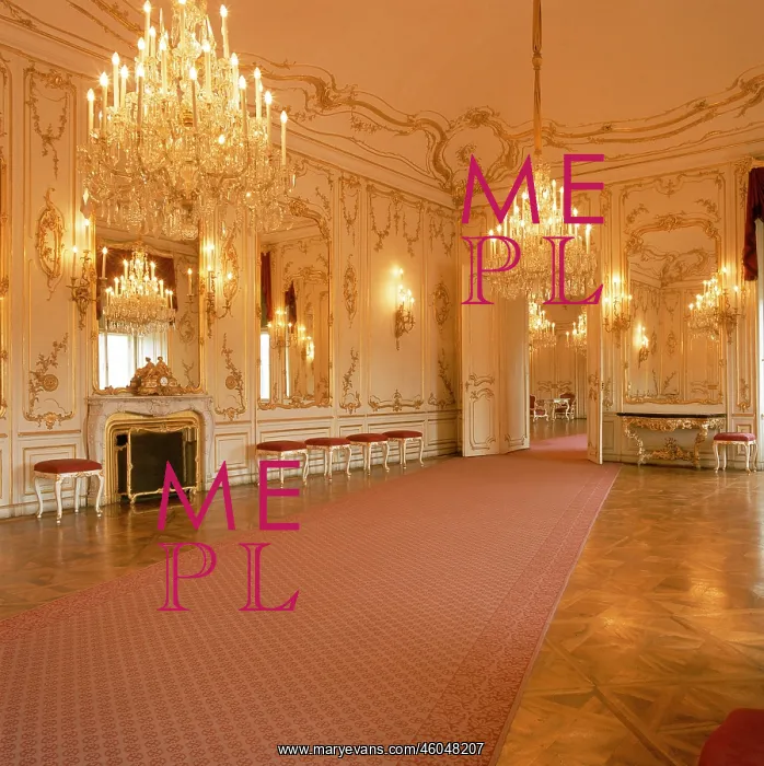 : Mirrors Room in Schoenbrunn Palace : Mirrors Room in Schoenbrunn Palace