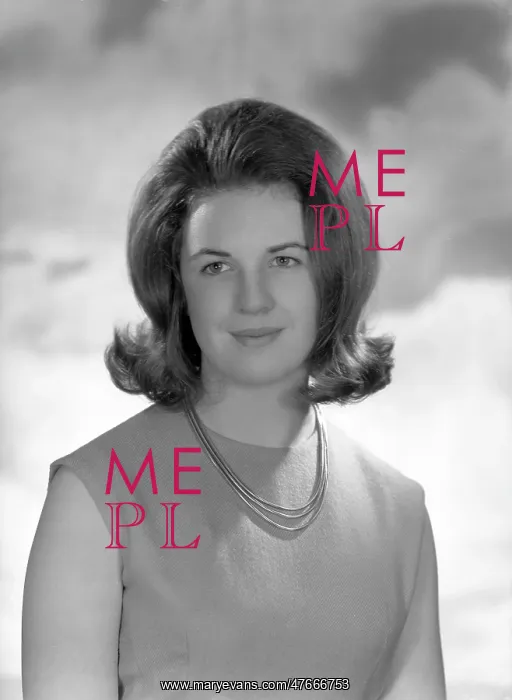  : Miss Alexandra Kendall