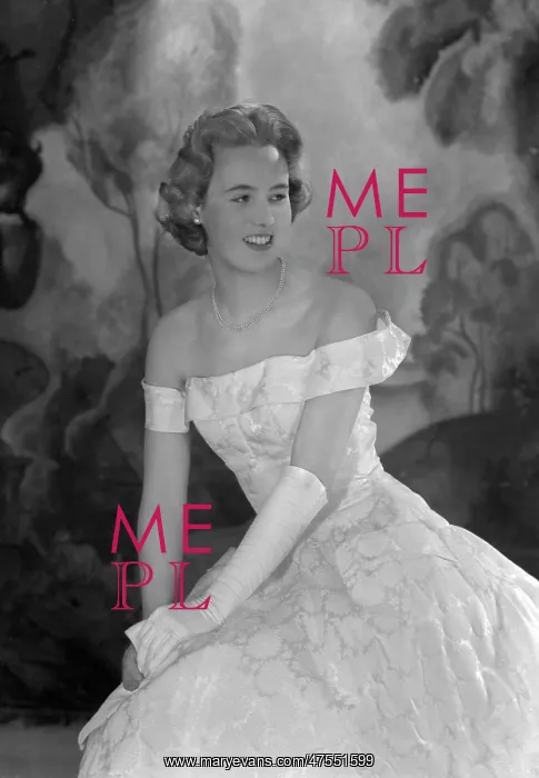  : Miss Alexandra McCloud