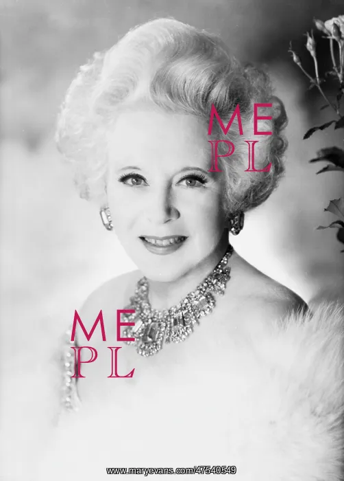  : Miss Barbara Cartland