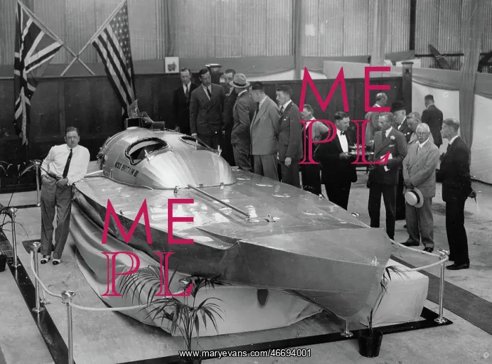 : Miss Britain III has been built at : Miss Britain III has been built at