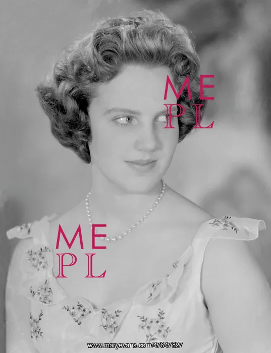  : Miss C Craven-Smith-Milnes