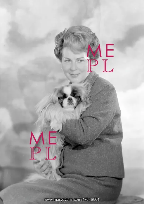 : Miss Charteris and pet dog