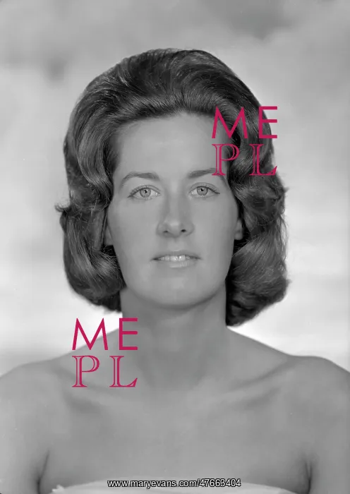  : Miss Diana Gott