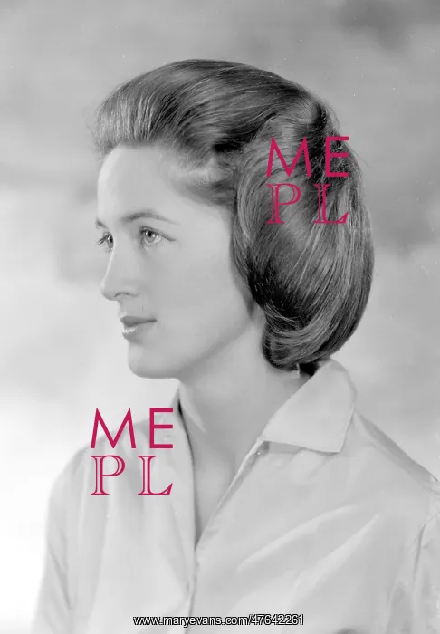  : Miss Diana Luce