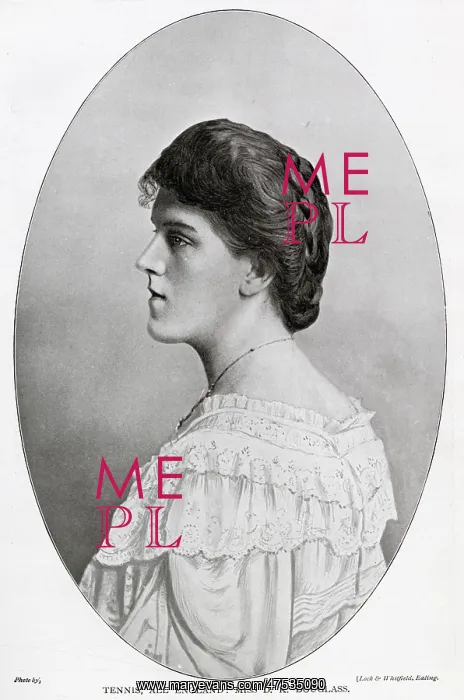 : Miss Dorothea Douglass : Miss Dorothea Douglass