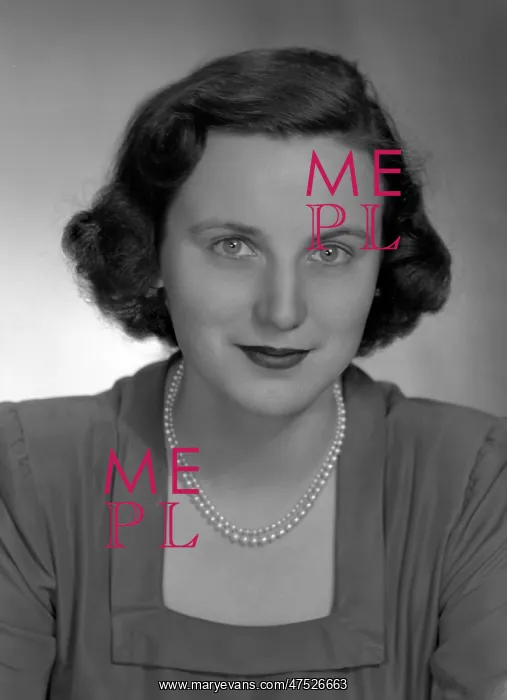  : Miss Dugdale