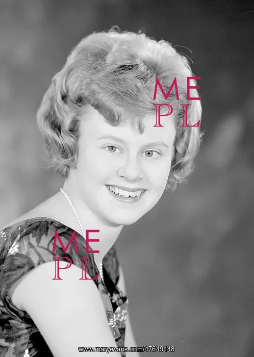  : Miss F Simkins