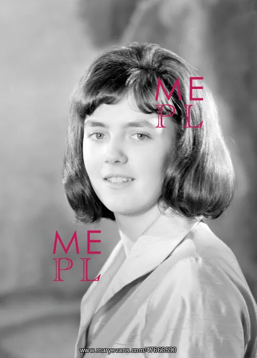  : Miss Fiona Totter