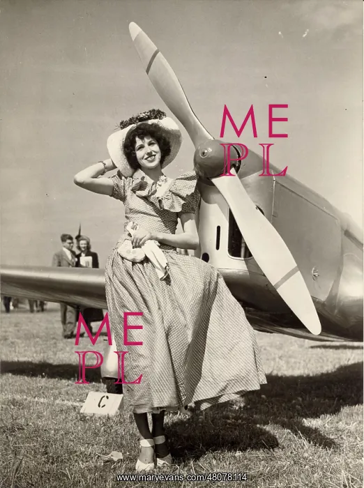: Miss J E (P J ?) Schofield : Miss J E (P J ?) Schofield