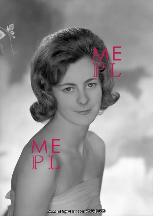  : Miss Janet Hardwick