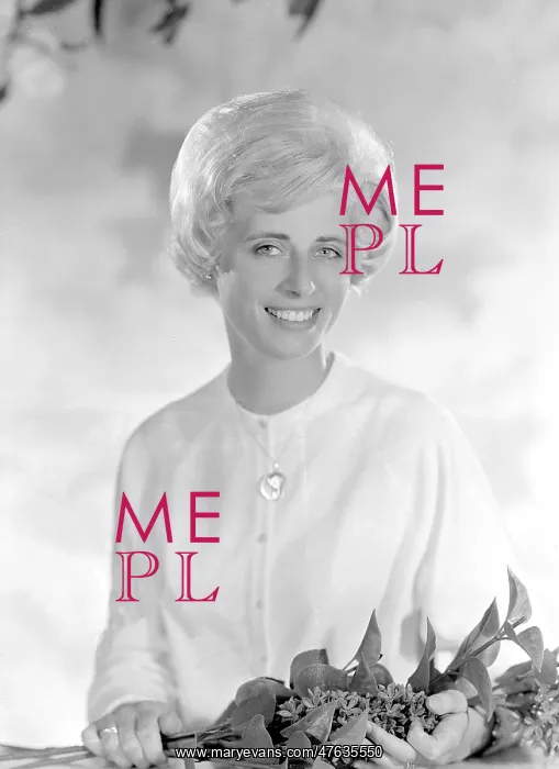  : Miss Jean Hutchinson