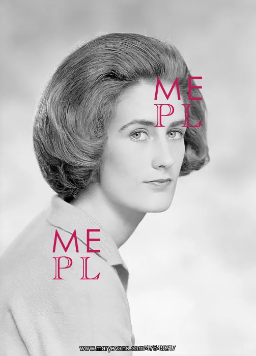  : Miss Jean Mander