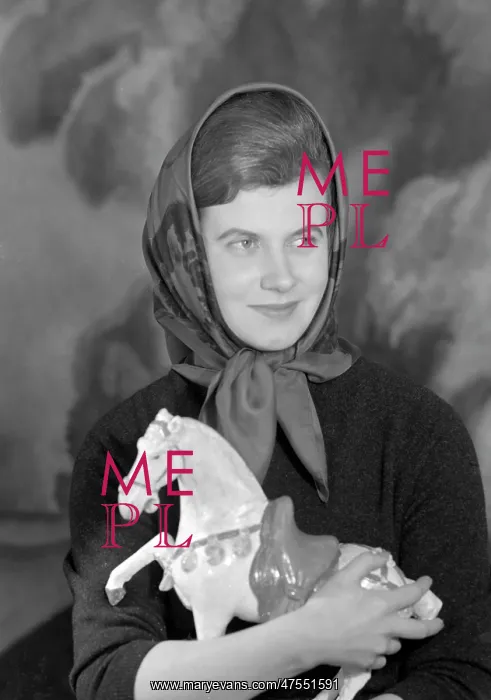  : Miss Jill Duffield