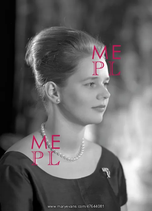  : Miss Jocelyn Beale