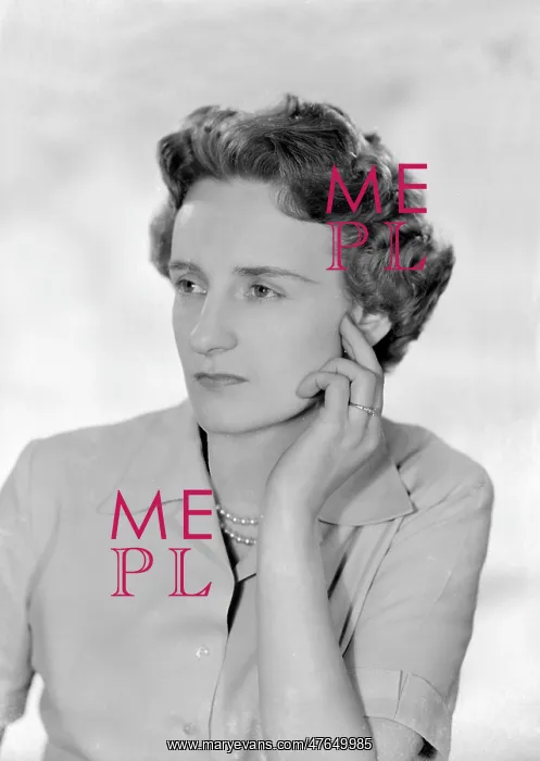  : Miss M Grayson