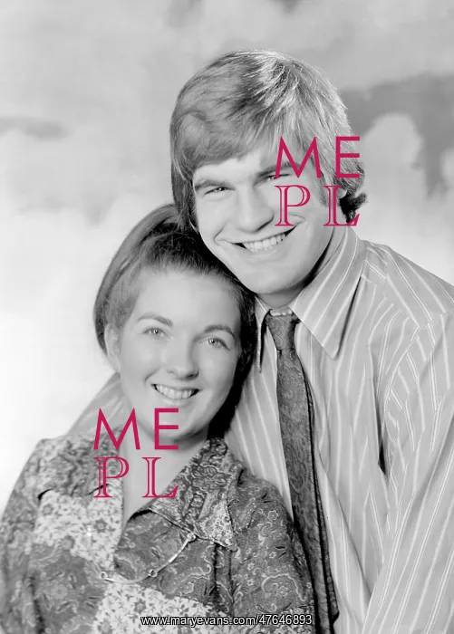  : Miss Mantle and Mr Skinner