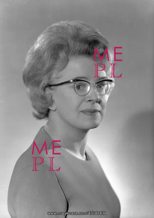 : Miss Margaret Naylor
