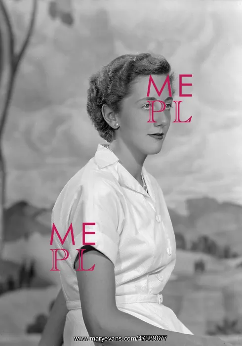  : Miss Mathews