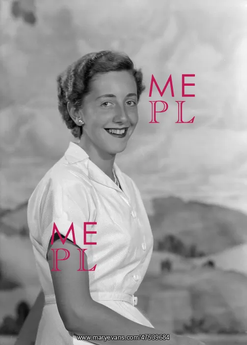 : Miss Mathews