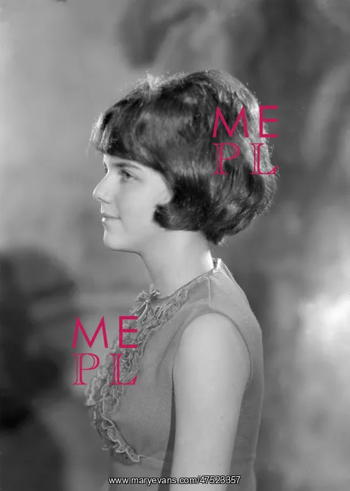  : Miss Maxine Bernstein