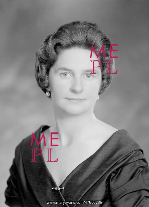  : Miss Moulie Chalmers