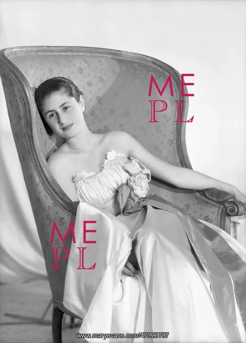 : Miss P. Gluckstein