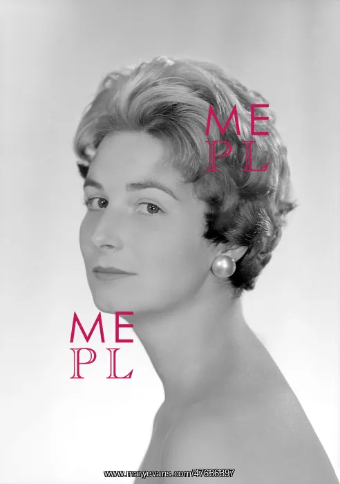  : Miss Prudence Fyfe