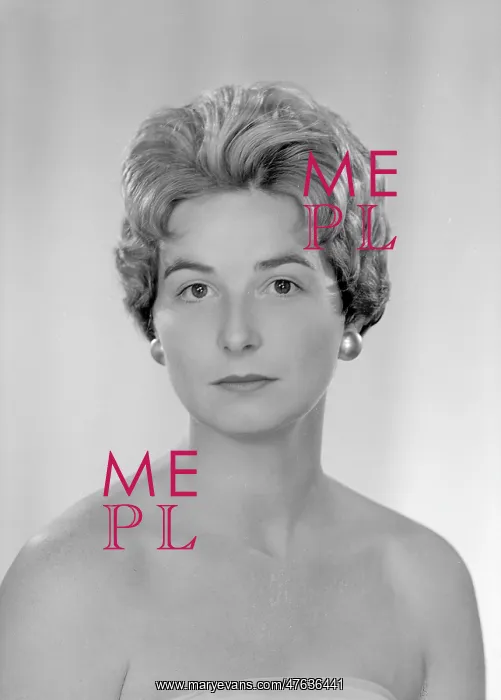  : Miss Prudence Fyfe