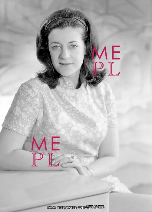  : Miss R. Cartwright-Taylor