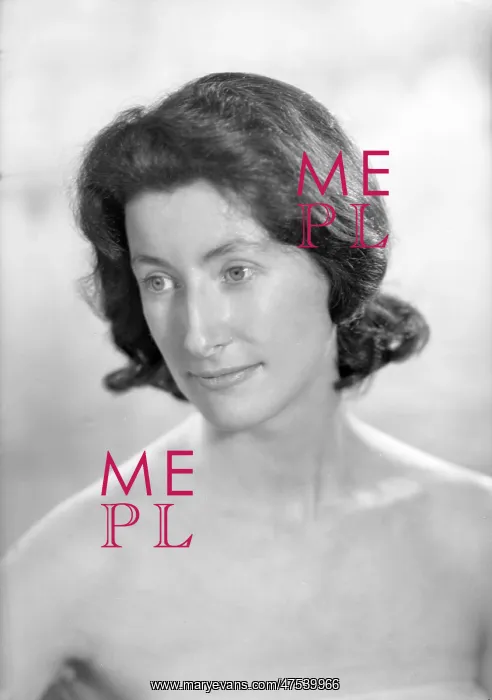  : Miss S. Burgess-Lumsden