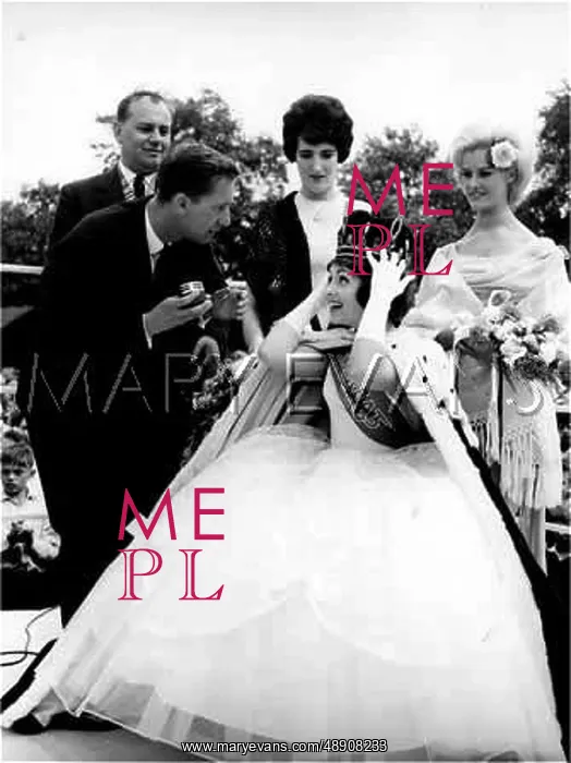 : MISS STREATHAM 1963 : MISS STREATHAM 1963