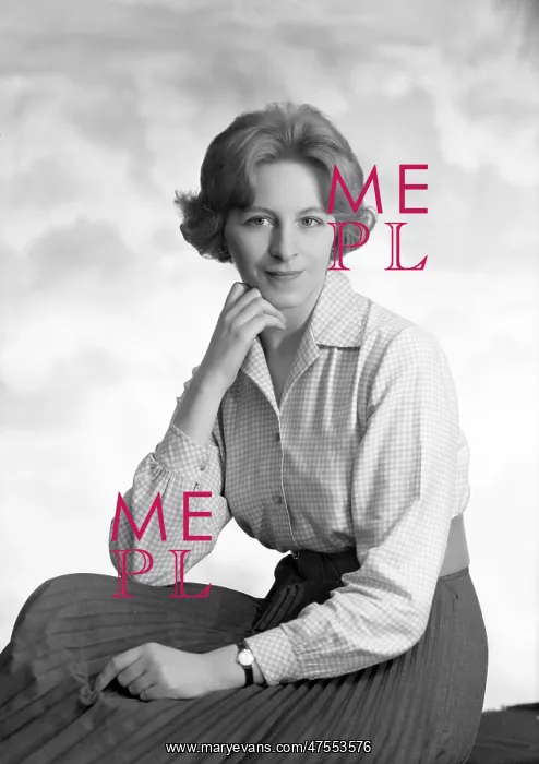  : Miss Valerie Sexton