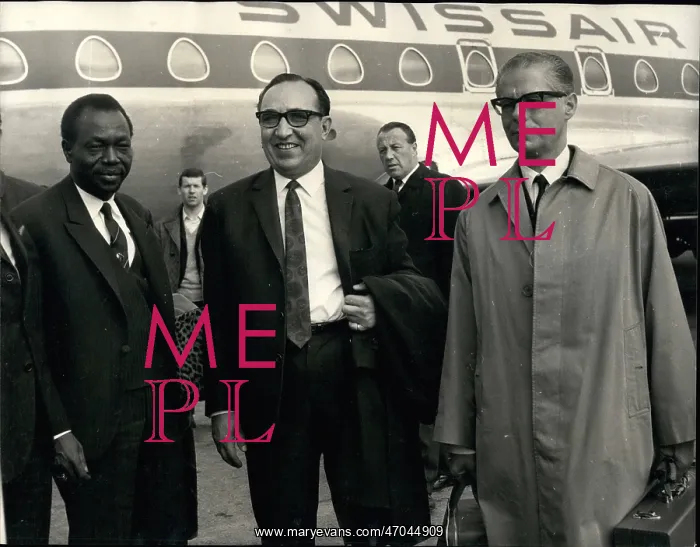 : UN Mission to Aden arrive for talks with George Brown : UN Mission to Aden arrive for talks with George Brown