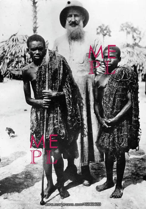 : missionary with two pygmies : missionary with two pygmies